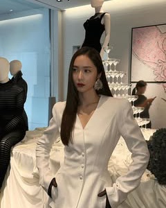 郑秀晶ins图片 郑秀晶ins图片