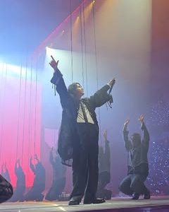 闵玧其ins图片 闵玧其ins图片