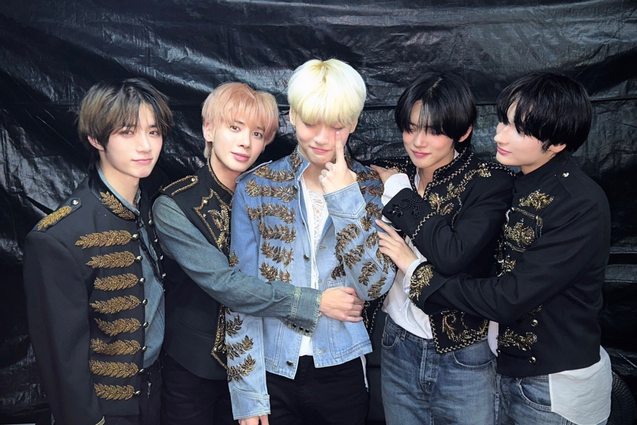 TXT 成为 Billboard 200 历史上第二位连续 11 周进入前 100 名的 K-Pop 艺术家