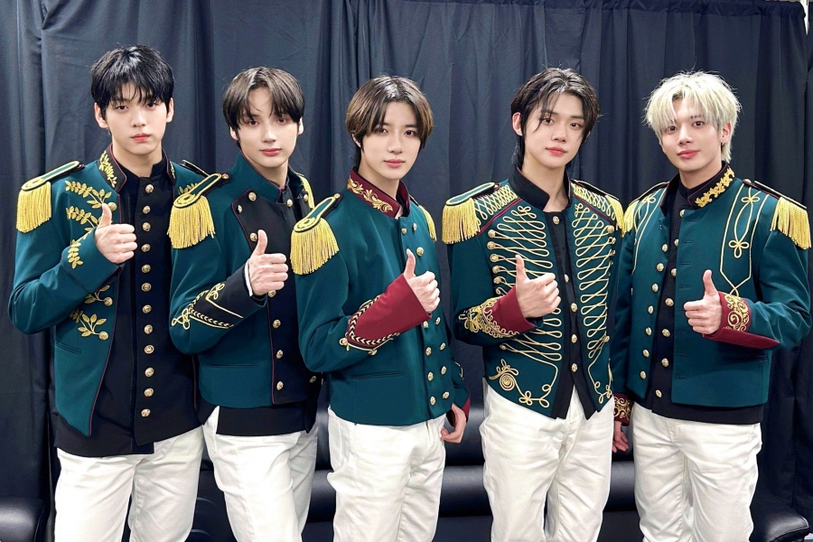 TXT 成为 Billboard 200 历史上第二位连续 13 周发行 3 张专辑的 K-Pop 艺人