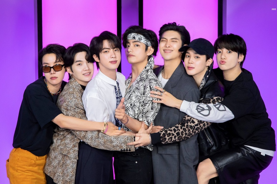 BTS 以激动人心的日程宣布 2023 Festa 10 周年