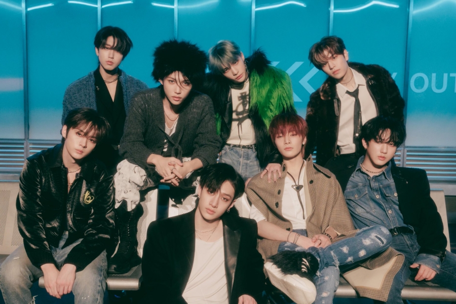 Stray Kids 荣登 5 位 Billboard 排行榜榜首 + 重新进入 Artist 100 榜单第 1 位