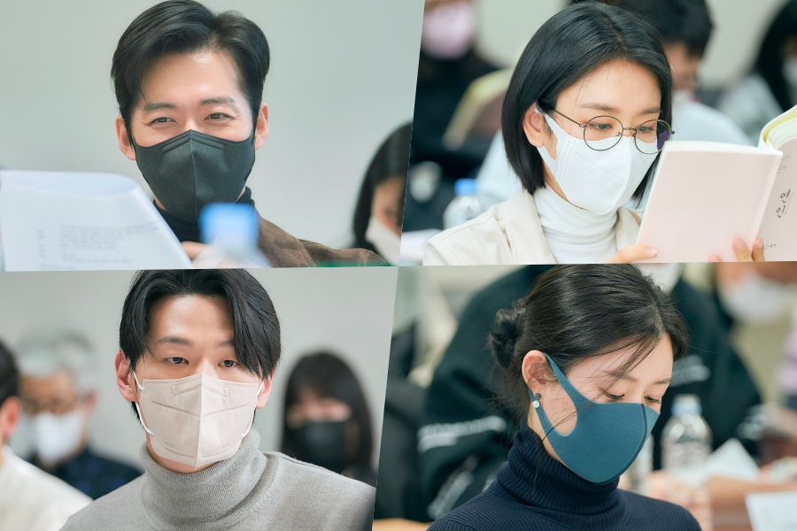 南宫珉、安恩珍、李鹤柱、李多仁沉浸在即将上映的历史剧剧本阅读中