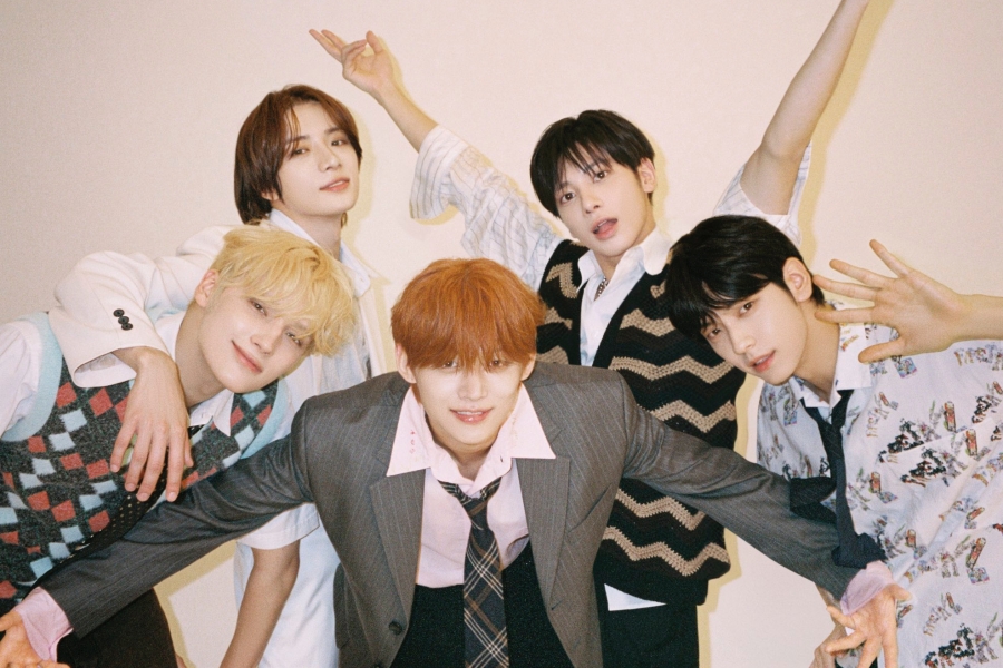 TXT 与乔纳斯兄弟合作的《Do It Like That》横扫包括美国在内的全球 iTunes 排行榜