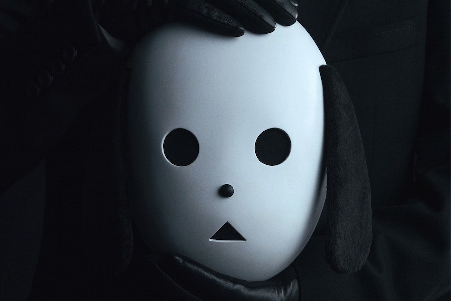 朴海镇、林智妍、朴成雄即将上映的电视剧《杀戮一票》公开神秘“狗面具”海报 