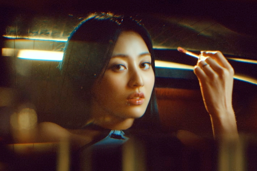 观看：TWICE 的 Jihyo 在令人惊叹的个人首秀预告片中邀请您进入她的“ZONE”