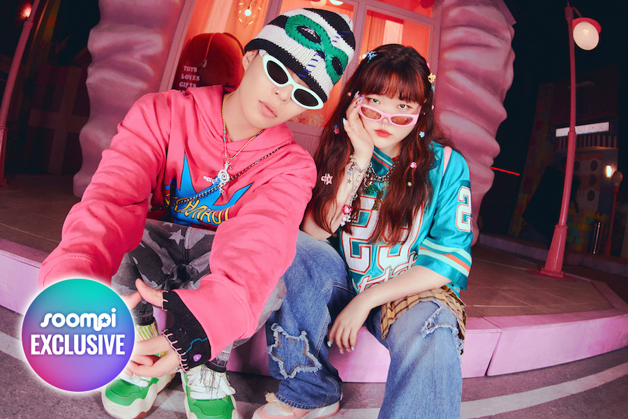 独家：AKMU 坦诚谈及“Love Lee”复出和兄妹关系 + 与 IU 甜蜜互动的菜肴