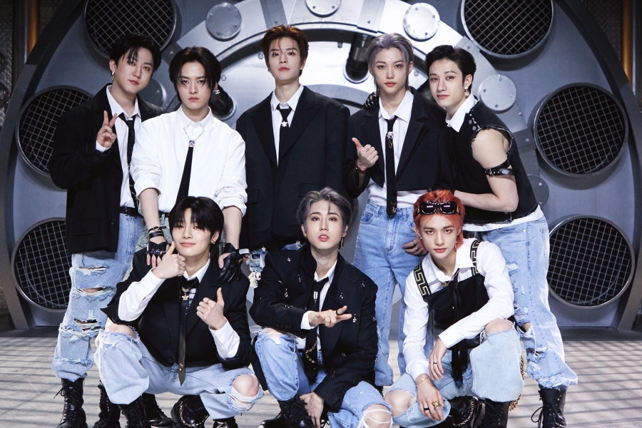 Stray Kids 成为 Billboard 200 历史上第二位连续 11 周跻身前 80 名的韩国流行歌手