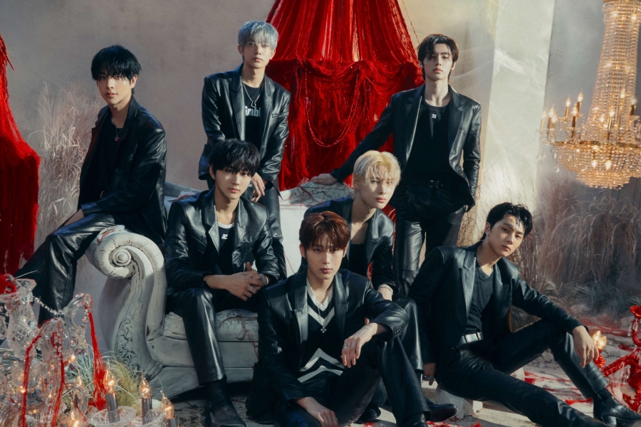 ENHYPEN 的《DARK BLOOD》重新进入 Billboard 200 + 成为他们第一张连续 9 周上榜的专辑