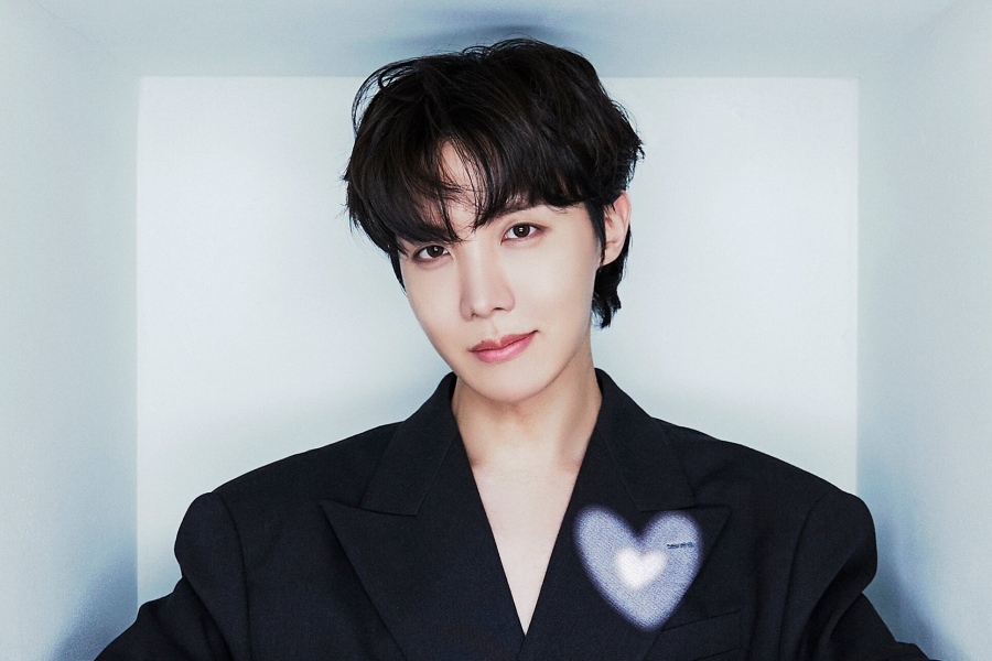 BTS 的 J-Hope 的《Jack In The Box》成为他第一张在 Billboard 200 上连续三周的个人专辑