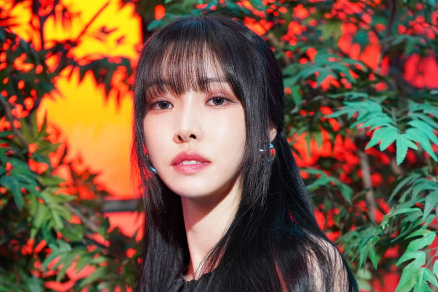 GFRIEND 的 Yuju 带来新单曲《DALALA》预告