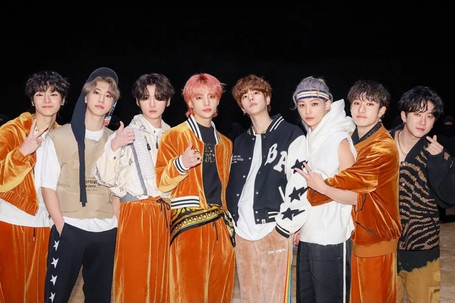 Stray Kids 的《5-STAR》成为他们第一张连续 13 周登上 Billboard 200 排行榜的专辑