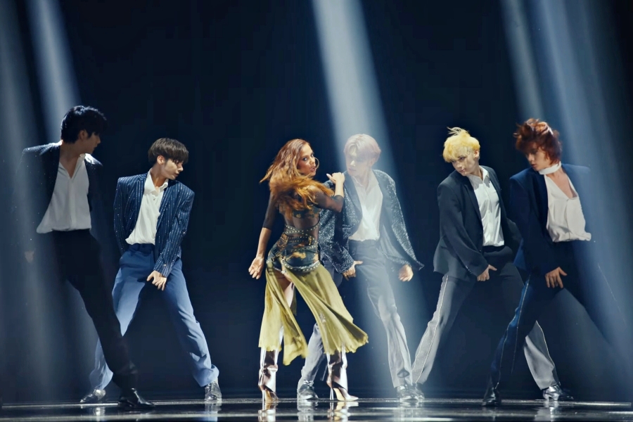 观看：TXT 和 Anitta 让您在预发行单曲的热门 MV 中“回归更多”