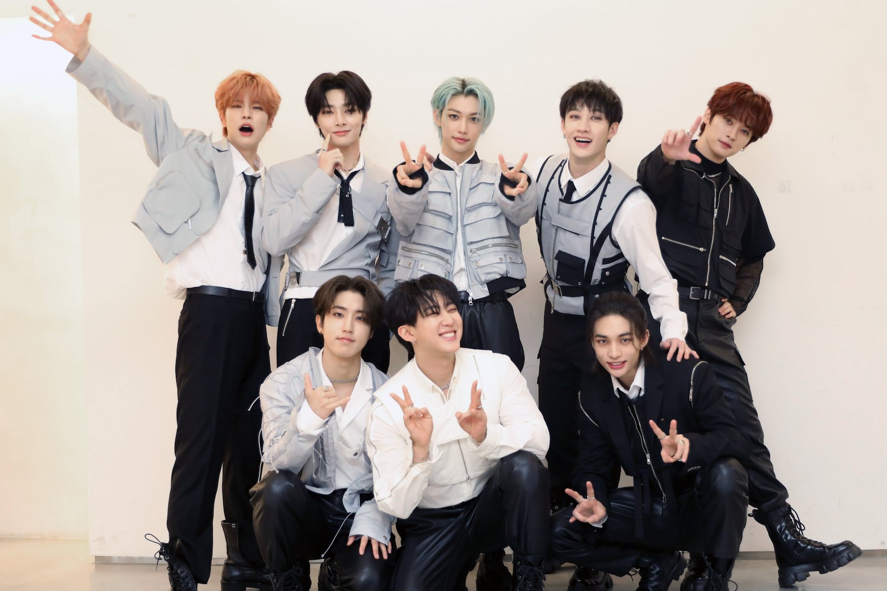 据报道，Stray Kids 将秋季回归 + JYP 评论