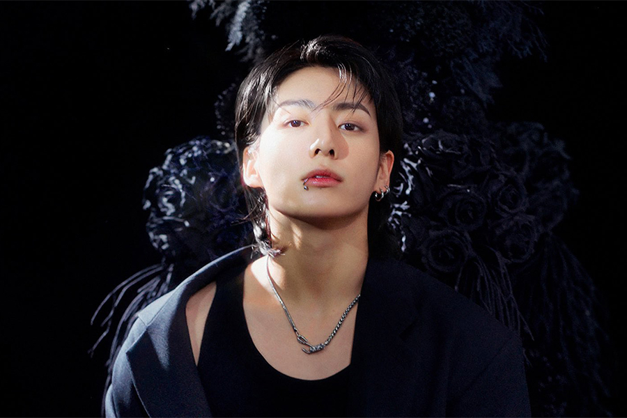 BTS 柾国在最近的直播中亲自回应约会传闻