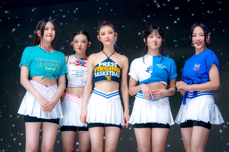 NewJeans 成为第一个专辑连续 10 周跻身 Billboard 200 前 60 名的 K-Pop 女团 