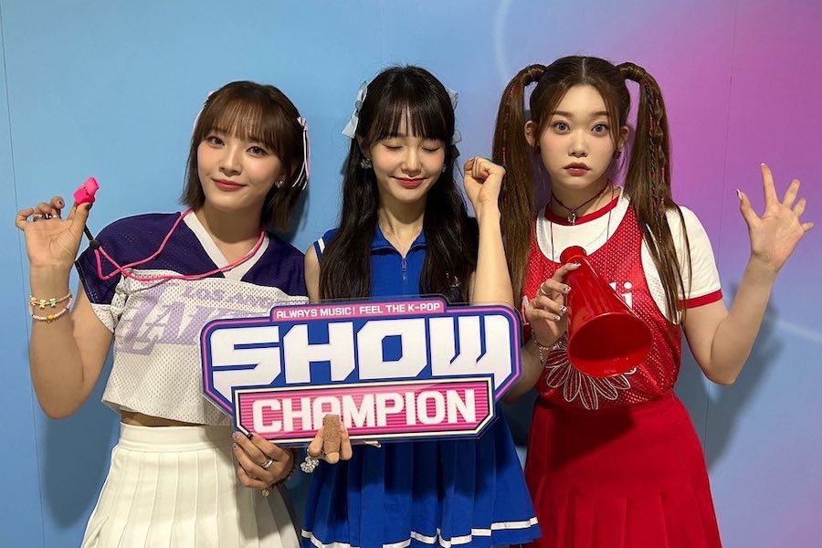 woo!ah! 的 Nana 和 Billlie 的 Moon Sua 和 Tsuki 将辞去“表演冠军”MC 职务
