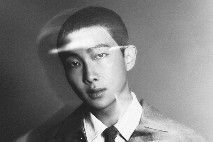 BTS 的 RM 在入伍前向粉丝写了一封衷心的信