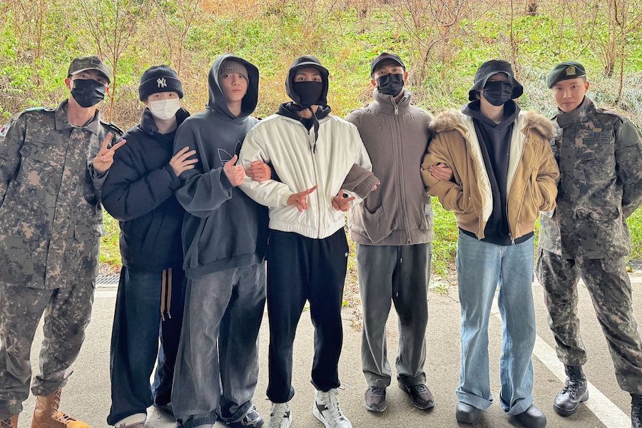 BTS 送别 RM 和 V 入伍