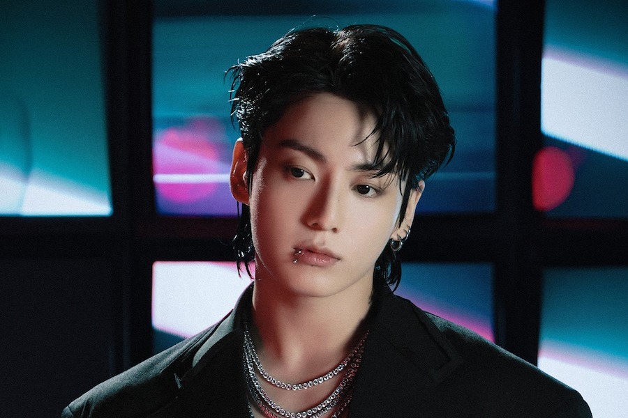 BTS 的 Jungkook 成为第一个连续 5 周进入 Billboard 200 排行榜前 40 名的韩国独唱者