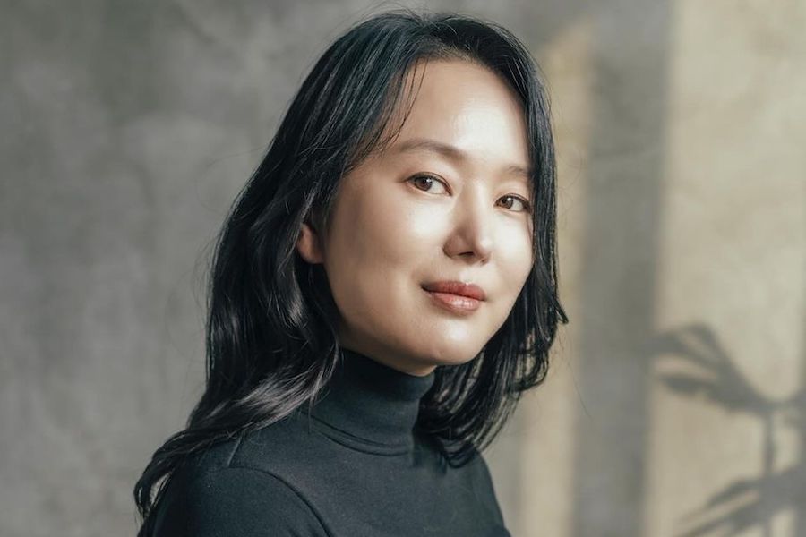 女演员尹珍瑞迎来她的第一个孩子