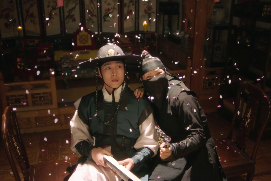 《骑士花》第 3-4 集中出现 5 次，李宗元得知李蜜儿的身份