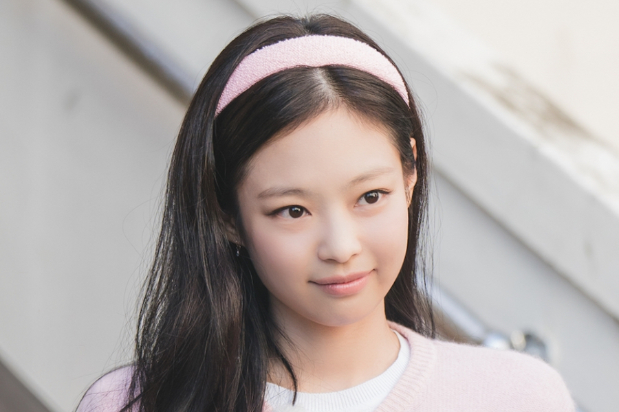 BLACKPINK 的 Jennie 谈《404 公寓》团队合作、与刘在石重聚等