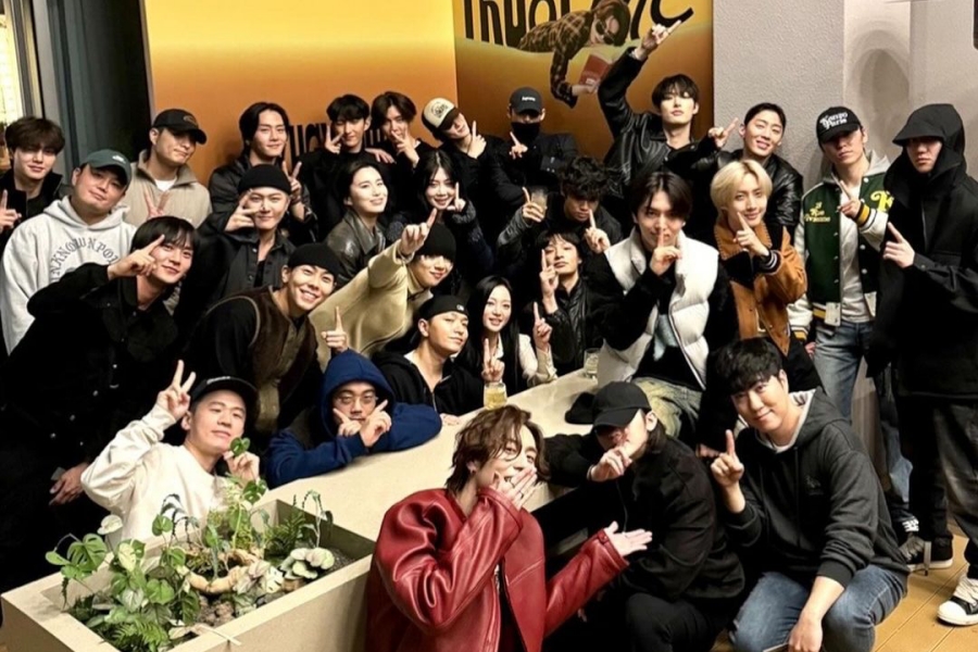 宋康和 GOT7、NCT、SEVENTEEN、ATEEZ、iKON 等成员在有谦的聆听派对上表示支持