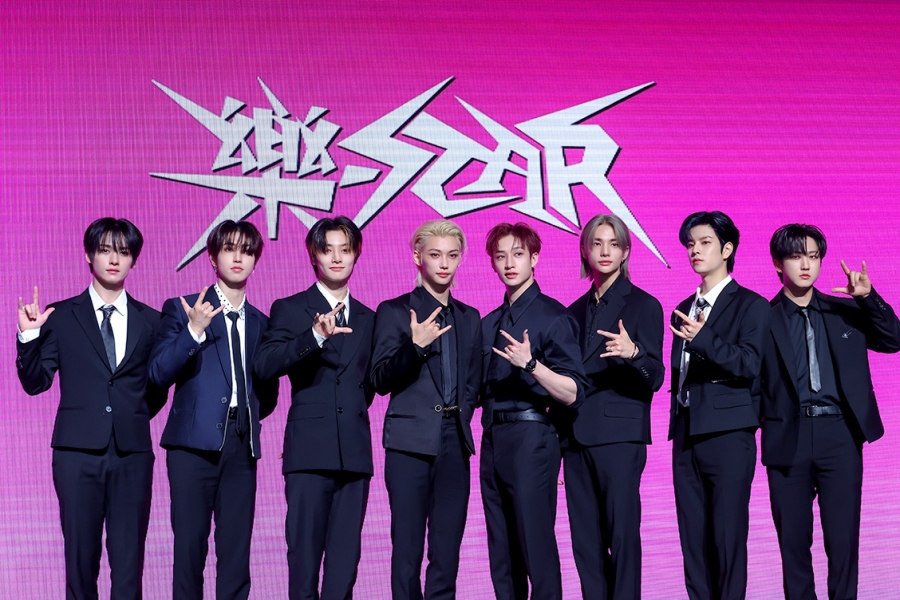 Stray Kids 成为 RIAA 历史上第二位凭借多张专辑获得美国金奖认证的韩国流行歌手
