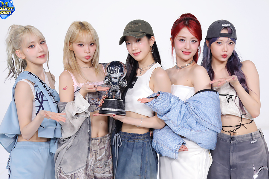 观看：LE SSERAFIM 在“M Countdown”中凭借“EASY”获得第二场胜利； TWICE、NCT 泰容等人的表演