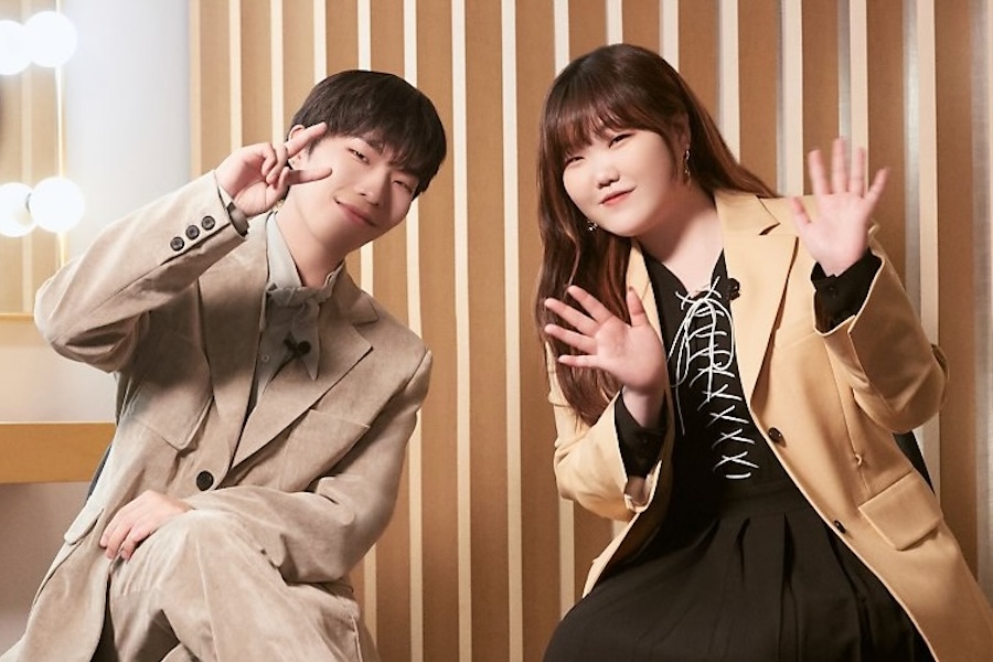 AKMU 首次公布粉丝名称以庆祝成立 10 周年