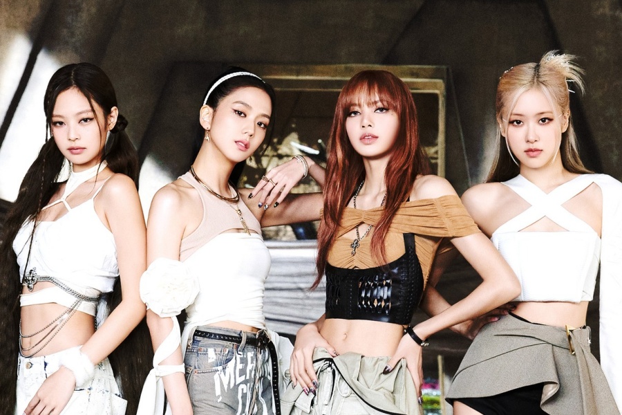 BLACKPINK 创造了 YouTube 上观看次数最多的团体音乐频道的新吉尼斯世界纪录