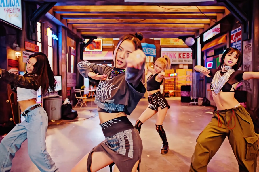 BLACKPINK 的“Shut Down”成为他们第 11 个点击量达到 4 亿次的组合 MV