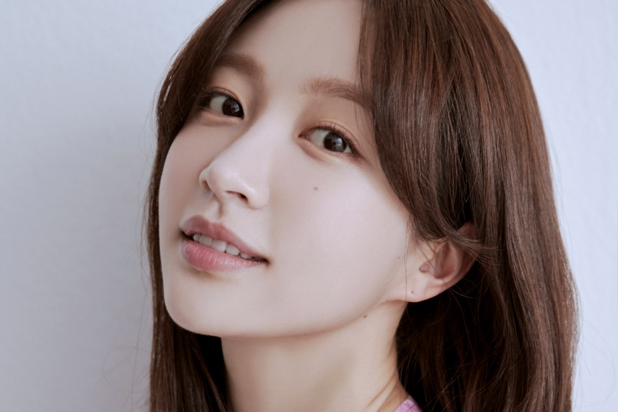 EXID 的 Hani 谈论她的“称之为爱”角色，男友梁在雄如何影响她等