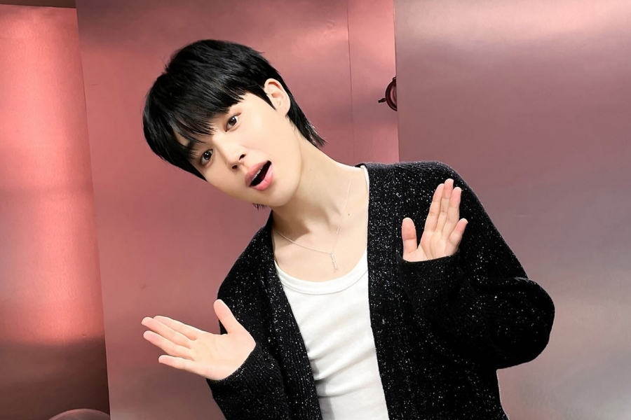 BTS 的 Jimin 成为 Billboard 历史上第一位进入 Top Artist 100 的韩国独奏家
