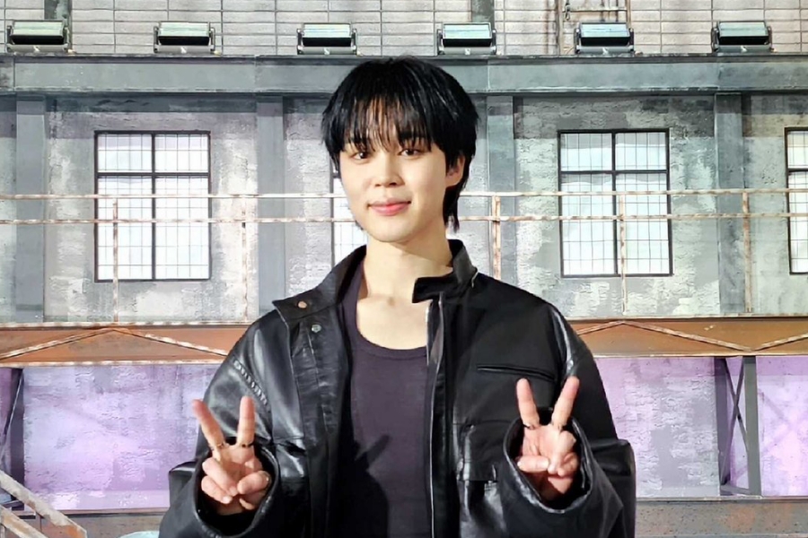 BTS 的 Jimin 在英国官方单曲榜上创造了历史，因为“Like Crazy”连续第二周进入前 20 名