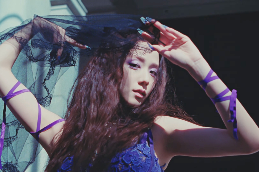 BLACKPINK 的 Jisoo 的“FLOWER”成为 2023 年最快的 K-Pop MV，点击量突破 1 亿次
