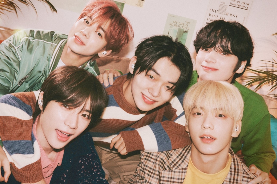 TXT 成为历史上第二位以 3 张不同专辑登上 Billboard 200 排行榜 9 周的 K-Pop 艺术家