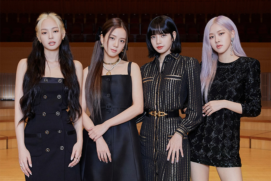 YG Entertainment 评论 BLACKPINK 可能与 Lady Gaga 在即将举行的美韩总统活动中合作