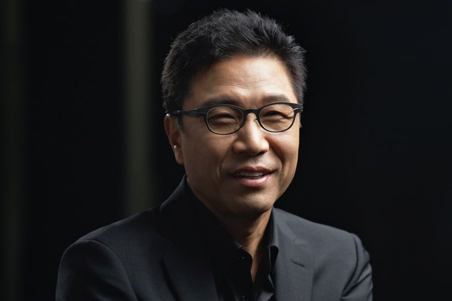 Lee Soo Man 在信中解释了他在法院决定禁止 SM 发行新股后与 HYBE 合作的决定