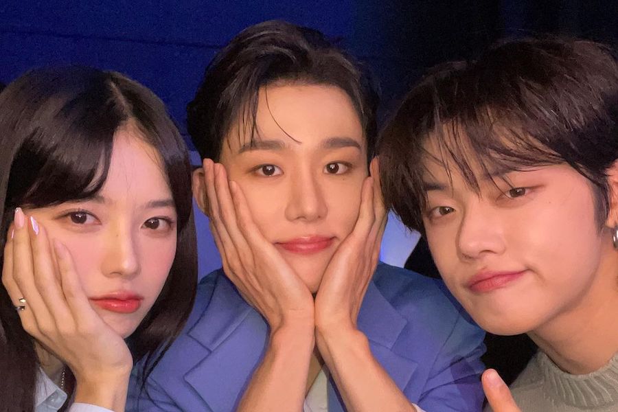 Noh Jung Ui 和 Seo Bum June 宣布离开《人气歌谣》并发自内心的消息 + TXT 的 Yeonjun 继续担任 MC