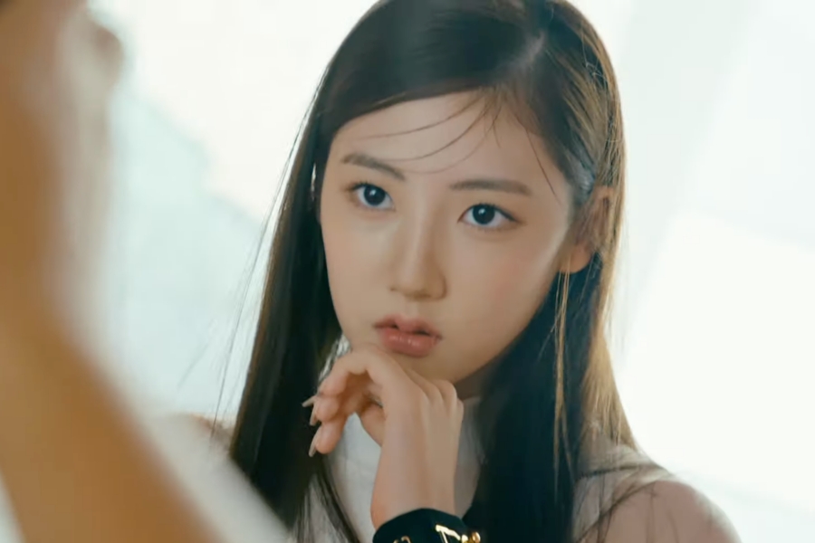 观看：YG 的新女团 BABYMONSTER 为第 7 位成员 Haram 发布了最终介绍视频