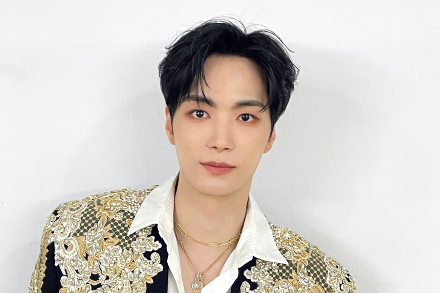 金钟铉 (JR) 将对私生采取严厉行动