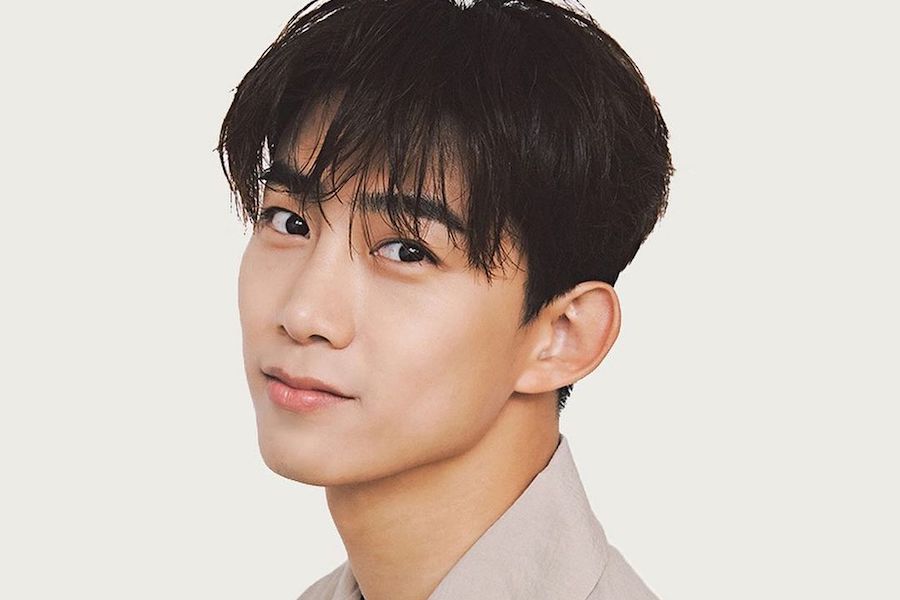 2PM 泰演与美国经纪公司签约 WME